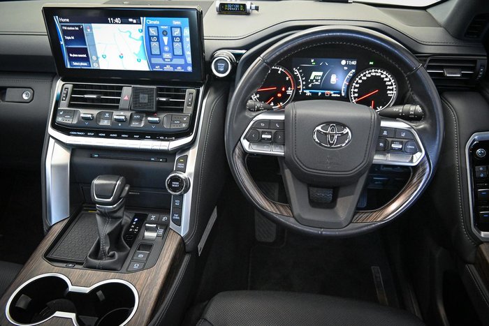 2021 Toyota Landcruiser VX