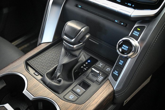 2021 Toyota Landcruiser VX