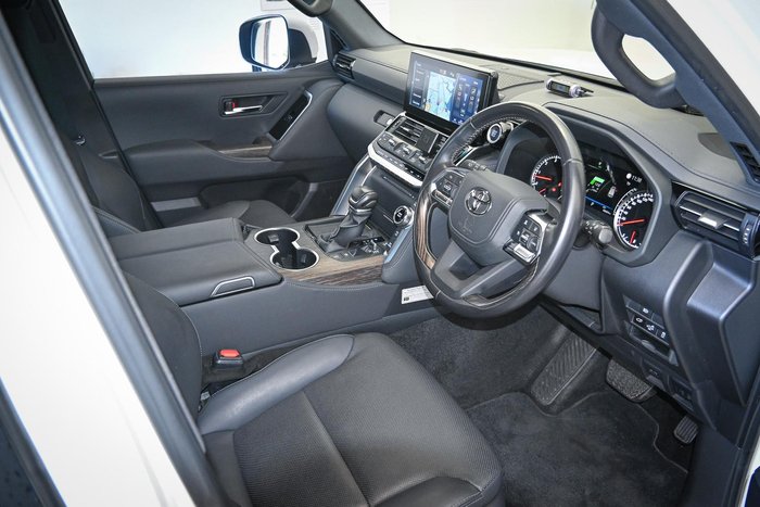 2021 Toyota Landcruiser VX