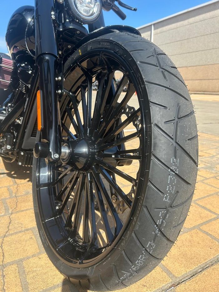 2025 Harley-Davidson Breakout 117 (FXBR) Softail Black