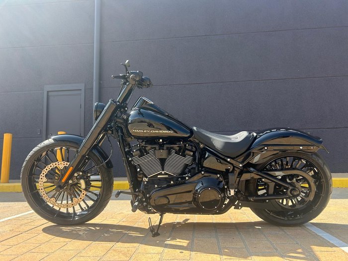 2025 Harley-Davidson Breakout 117 (FXBR) Softail Black