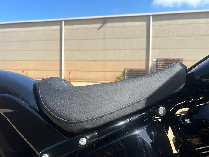 2025 Harley-Davidson Breakout 117 (FXBR) Softail Black