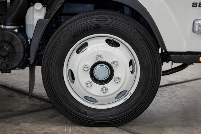 2025 Isuzu Nqr 88-190 Am NQR 88-190