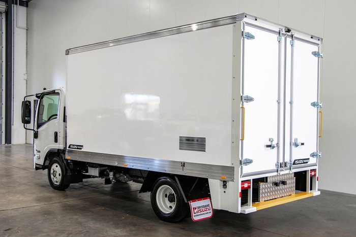 2026 Isuzu N Series NNR 45-150 DT D34 Vanpack