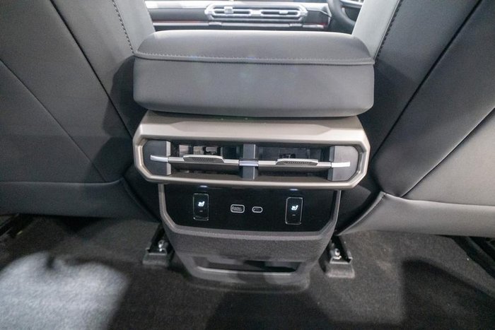 2025 LDV Terron 9 Evolve