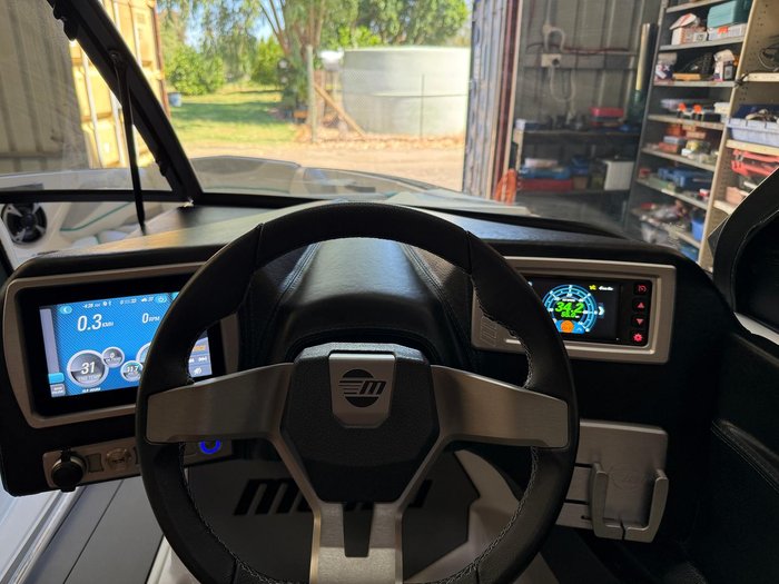 2022 Malibu Response TXi Open Bow