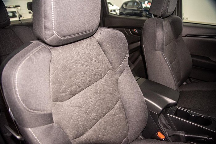 2025 Isuzu D-MAX X-RIDER