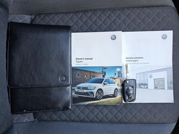 2017 Volkswagen Tiguan 132TSI Comfortline 5N MY17 Four Wheel Drive Indium Grey