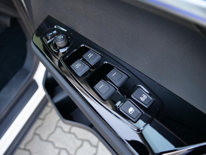 2026 KGM Musso EV AWD