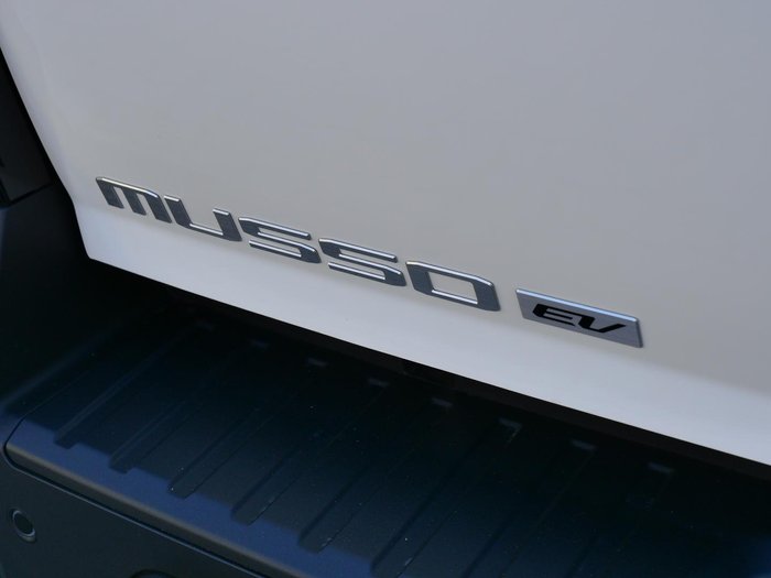 2026 KGM Musso EV AWD
