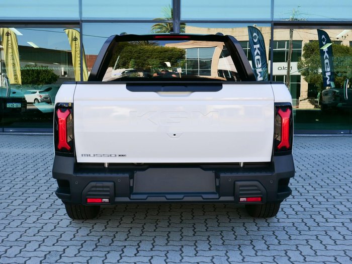 2026 KGM Musso EV AWD