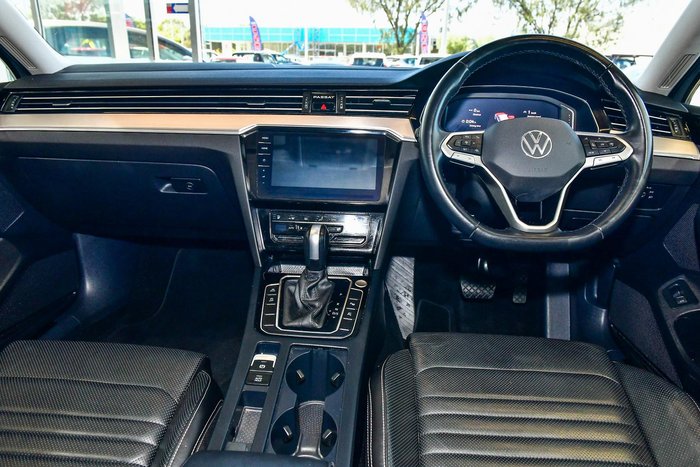 2023 Volkswagen Passat 162TSI Elegance