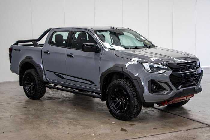 2025 Isuzu D-MAX BLADE