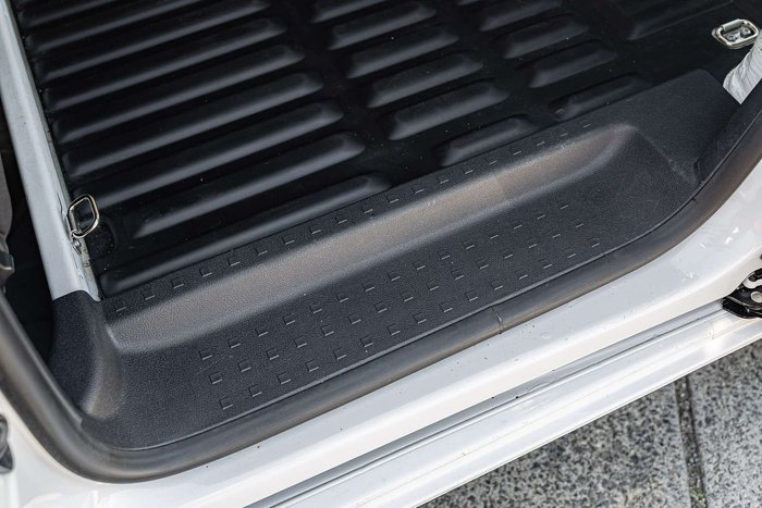 2020 Volkswagen Caddy TSI220