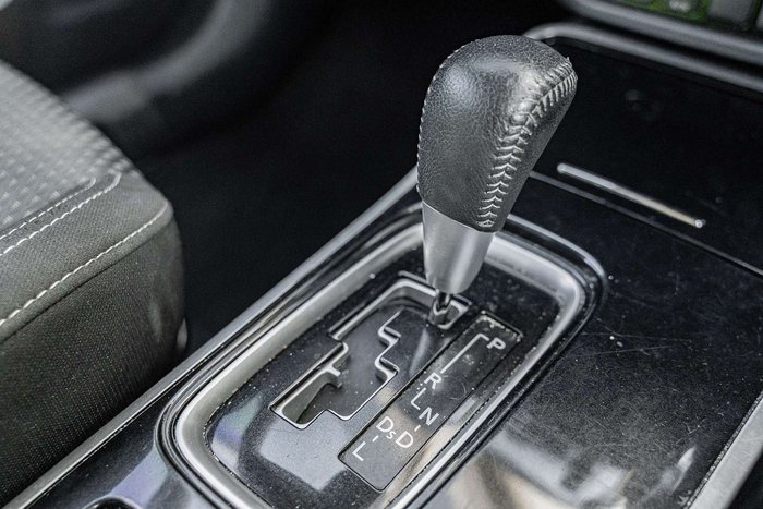 2019 Mitsubishi Outlander ES