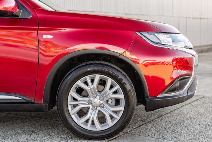 2019 Mitsubishi Outlander ES