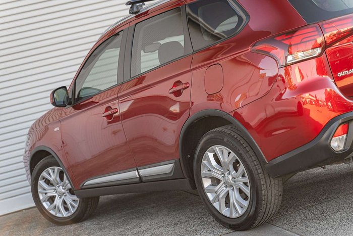 2019 Mitsubishi Outlander ES