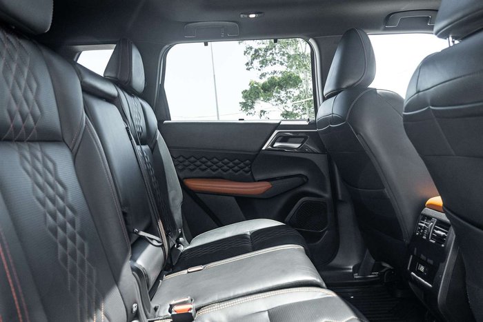 2022 Mitsubishi Outlander Exceed Tourer