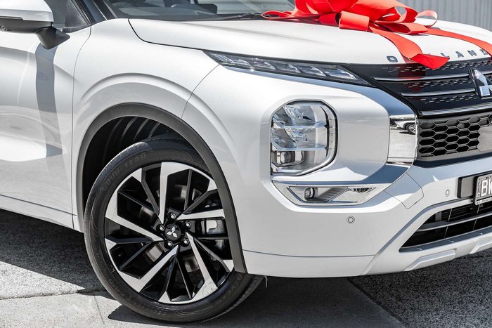 2022 Mitsubishi Outlander Exceed Tourer