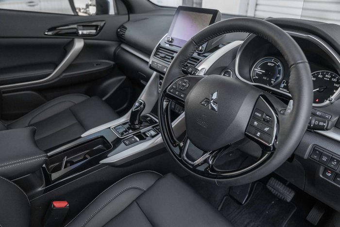 2023 Mitsubishi Eclipse Cross PHEV Exceed