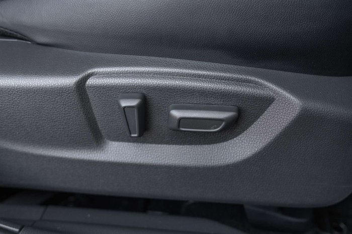 2023 Mitsubishi Eclipse Cross PHEV Exceed