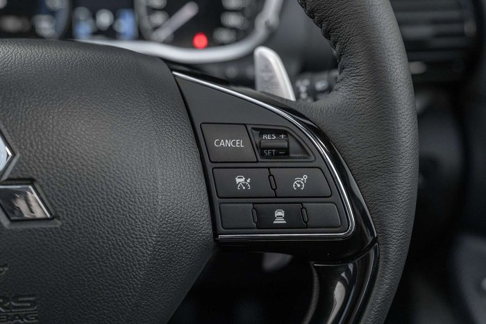 2023 Mitsubishi Eclipse Cross PHEV Exceed