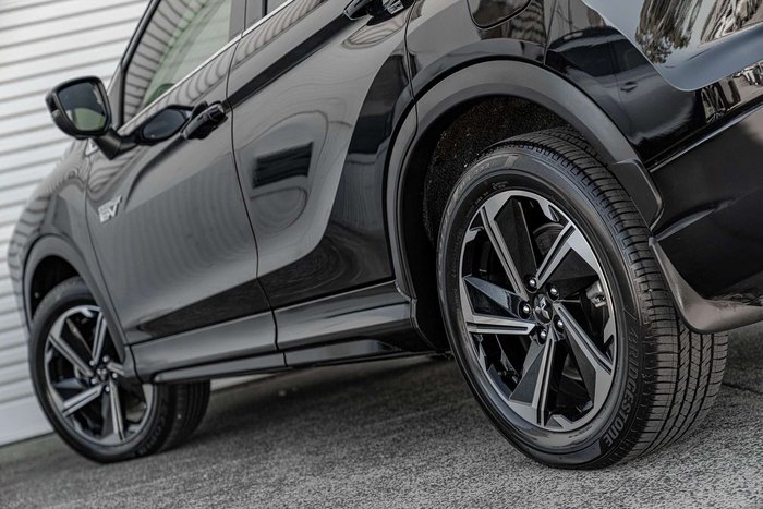 2023 Mitsubishi Eclipse Cross PHEV Exceed