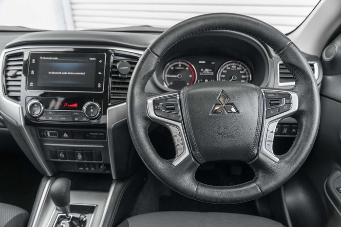 2023 Mitsubishi Triton GLX-R