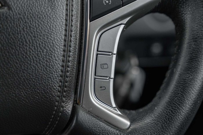 2023 Mitsubishi Triton GLX-R