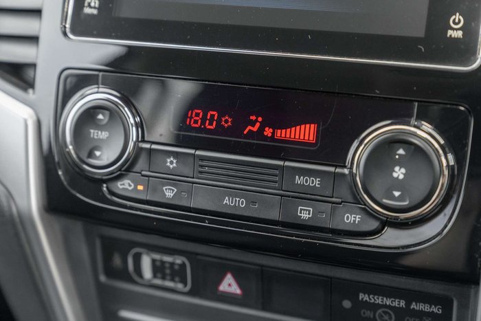 2023 Mitsubishi Triton GLX-R