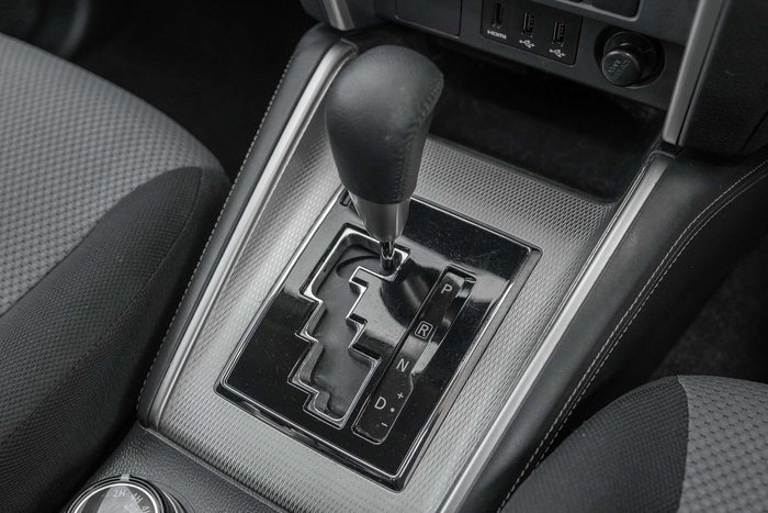 2023 Mitsubishi Triton GLX-R