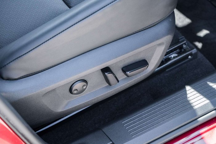 2025 Nissan X-TRAIL ST-L