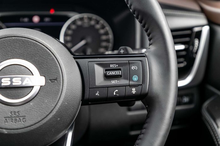 2025 Nissan X-TRAIL ST-L