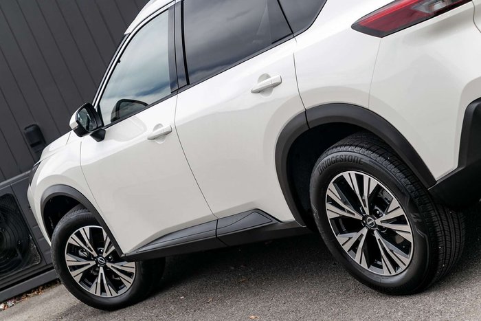 2025 Nissan X-TRAIL ST-L