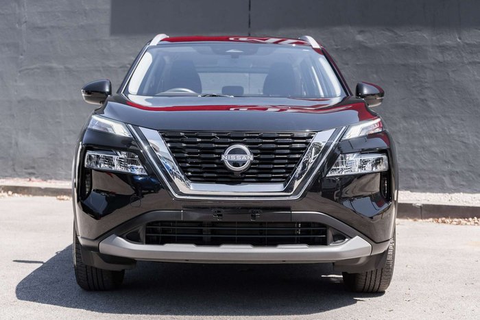 2025 Nissan X-TRAIL ST