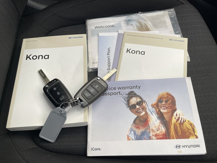 2021 Hyundai Kona (FWD)