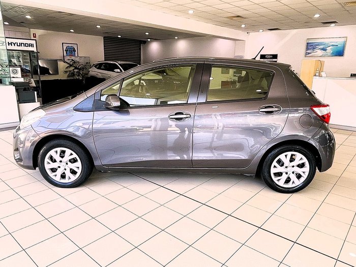 2017 Toyota Yaris Ascent