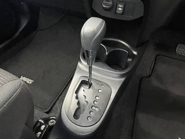 2017 Toyota Yaris Ascent