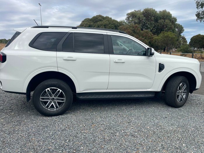 2025 Ford Everest Trend