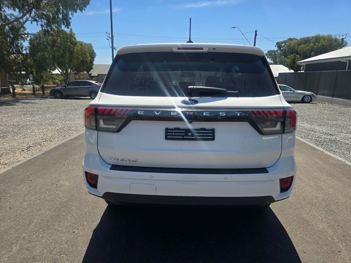 2025 Ford Everest Trend