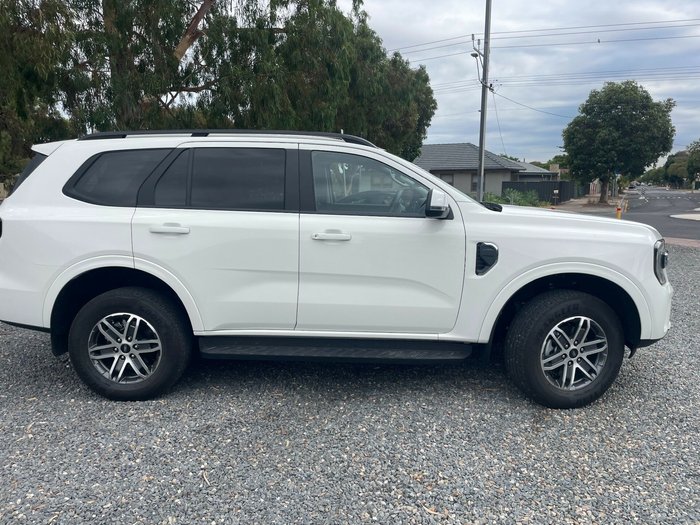 2025 Ford Everest Trend