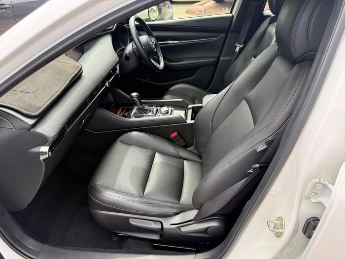 2020 Mazda 3 G25 Astina