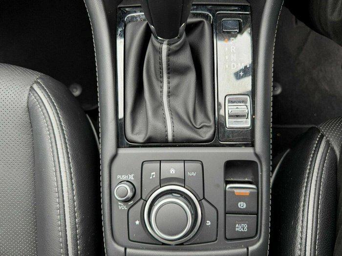 2020 Mazda CX-3 Akari LE