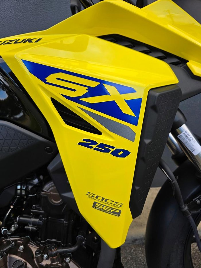 2025 Suzuki V-Strom 250SX V-Strom Red