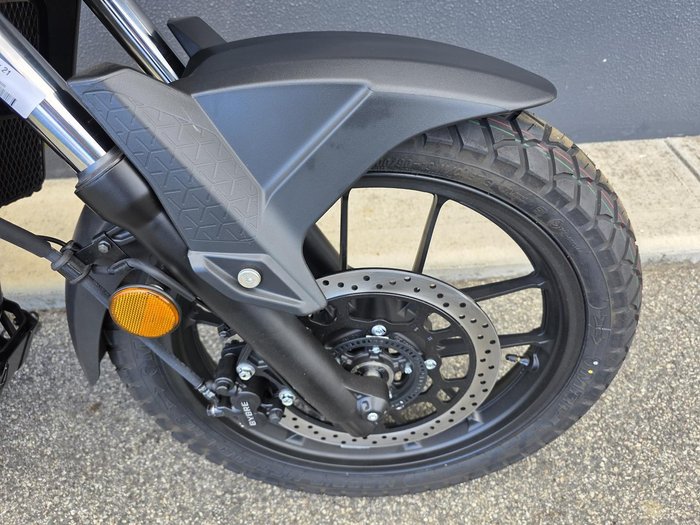 2025 Suzuki V-Strom 250SX V-Strom Red