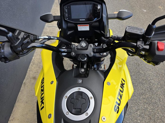 2025 Suzuki V-Strom 250SX V-Strom Red