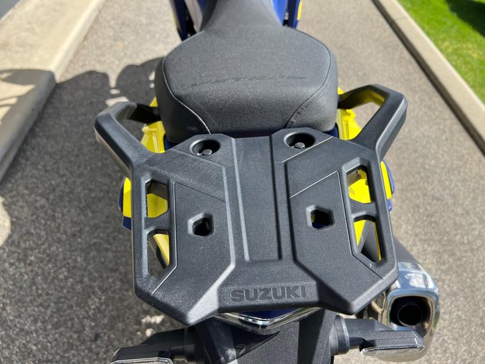2025 Suzuki V-Strom 800DE V-Strom Yellow