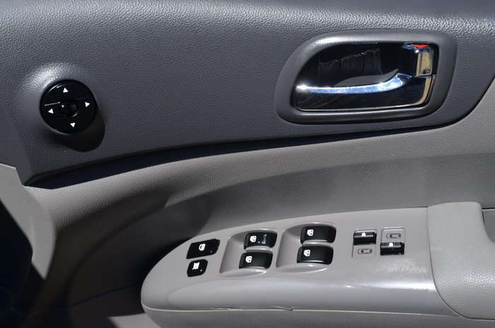 2009 Kia Grand Carnival EXE