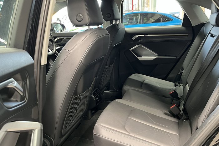 2024 Audi Q3 35 TFSI S line