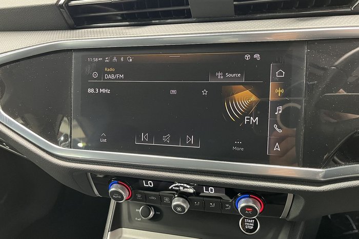 2024 Audi Q3 35 TFSI S line